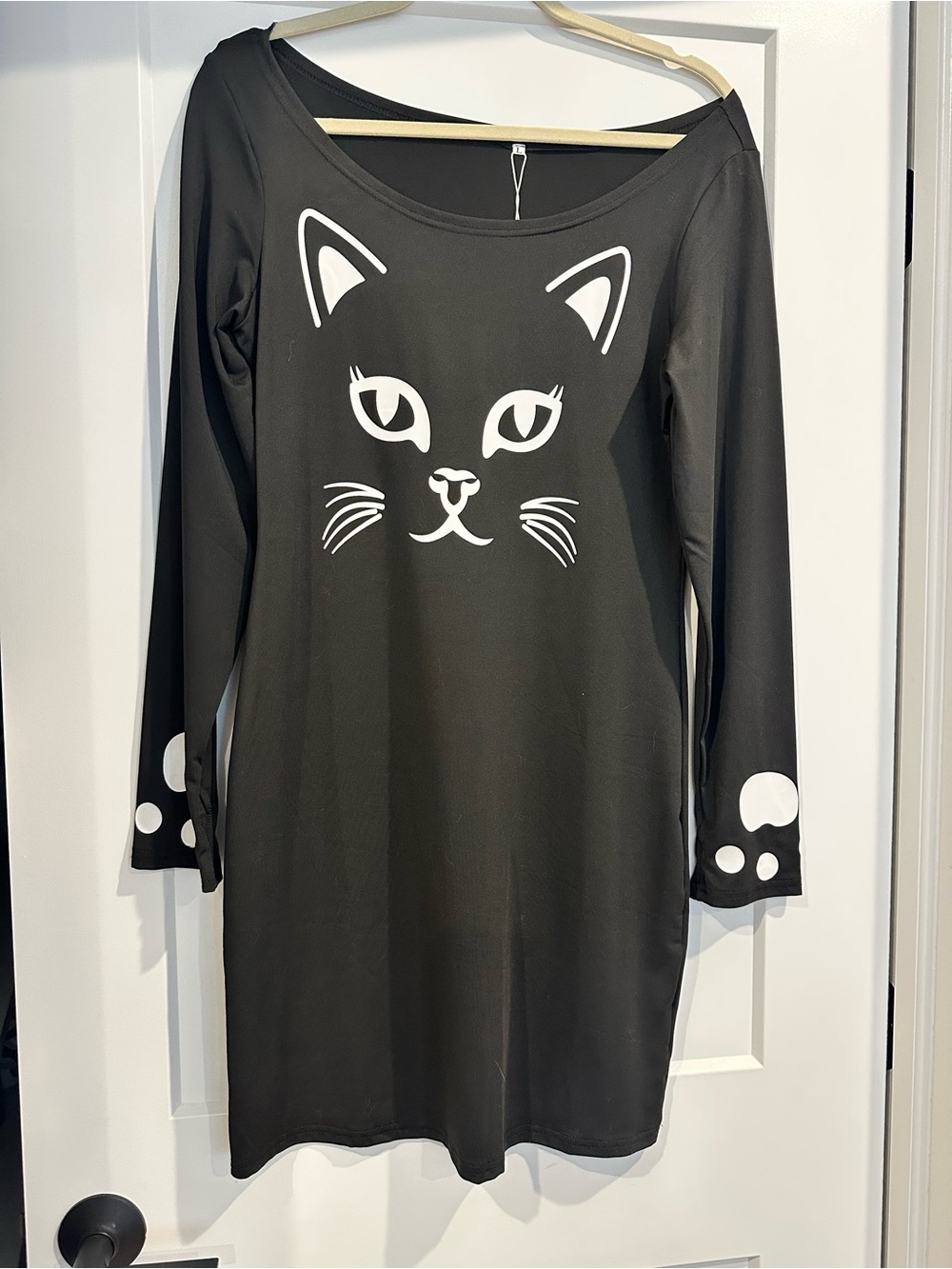 NWT Black Cat Graphic Long-Sleeve Stretchy Dress - White Print